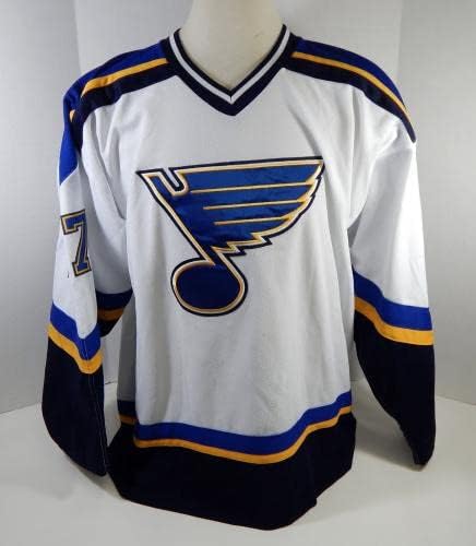 St. Louis Blues James Livingston 67 Igra je koristio bijeli Jersey Traverse City 78 - Igra se koristila NHL dresovi